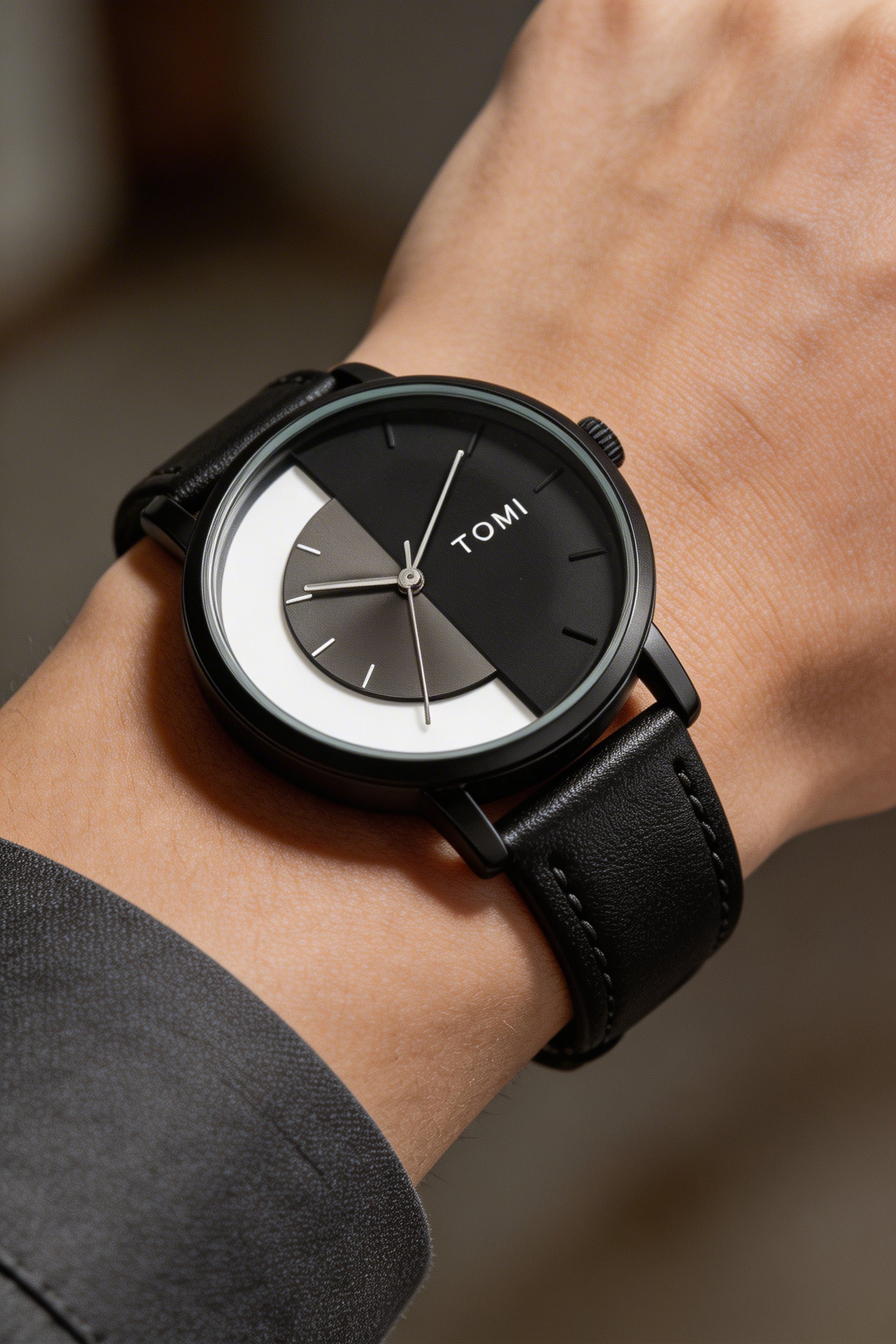 Tomi Watch: Modern Elegance, Precise Timekeeping, Versatile Style